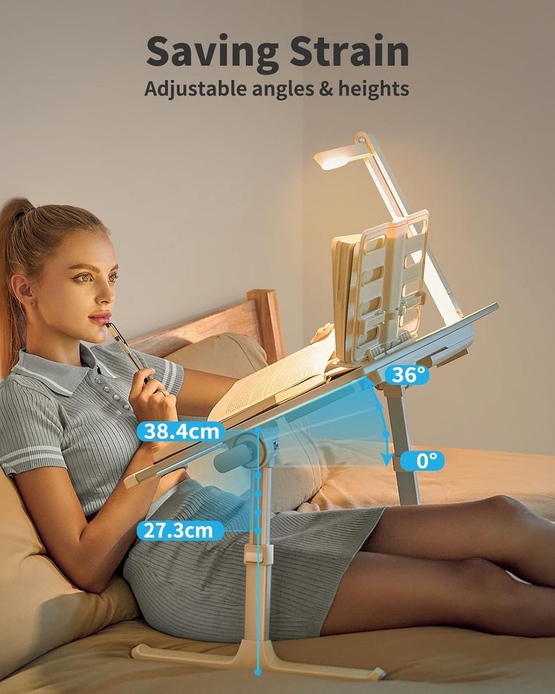 سايجي طاولة سرير للكمبيوتر المحمول مزودة بإضاءة LED، وحامل كمبيوتر محمول قابل للتعديل للسرير، وطاولة كمبيوتر محمول قابلة للطي مصنوعة من جلد البولي فينيل كلوريد مقاس كبير جدًا مع حامل للكتب، ومسند للمعصم، ومساحة إضافية للأرجل للأريكة أو الأرضية (رمادي) - Image 4