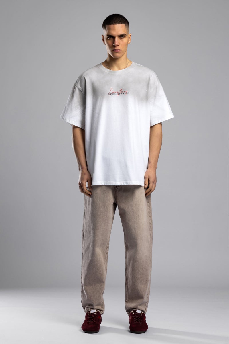 كاتش تيشيرت مطبوع كبير الحجم - Image 1