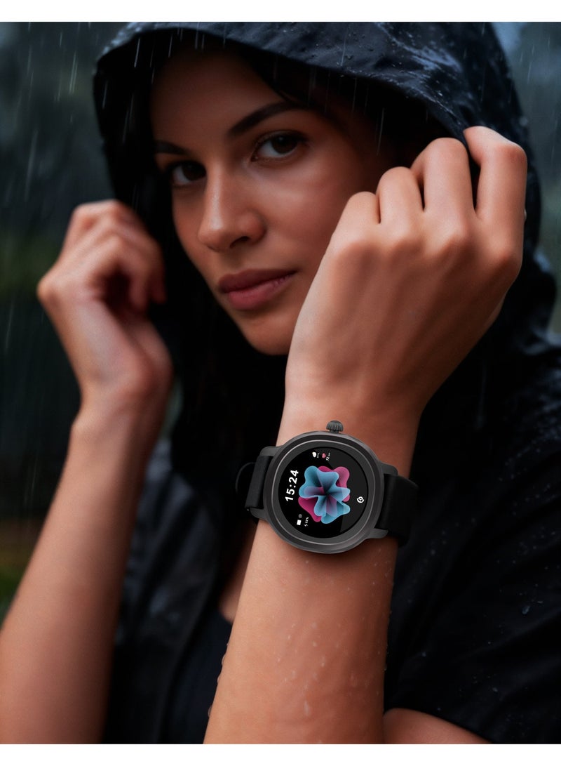باورولوجي ساعة ذكية، شاشة AMOLED بحجم 1.04 بوصة، مقاومة للماء IP67، مكالمات بلوتوث، أوضاع رياضية متعددة، 15 يومًا من وقت الاستعداد، مراقبة صحية متقدمة، أكثر من 100 وجه ساعة قابل للتخصيص، تسجيل GPS عبر GPS الهاتف المحمول - أسود - Image 2