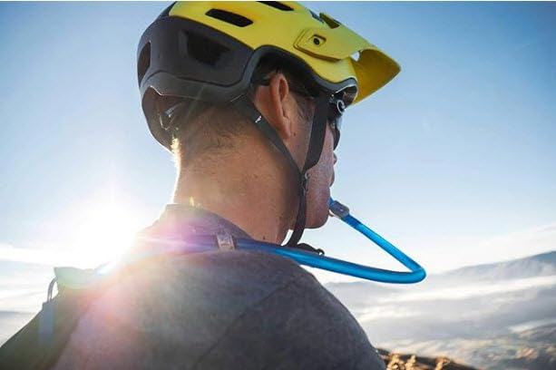 CamelBak Hydrobak Bike Hydration Pack Black/Graphite 2.0, 50oz - Image 3