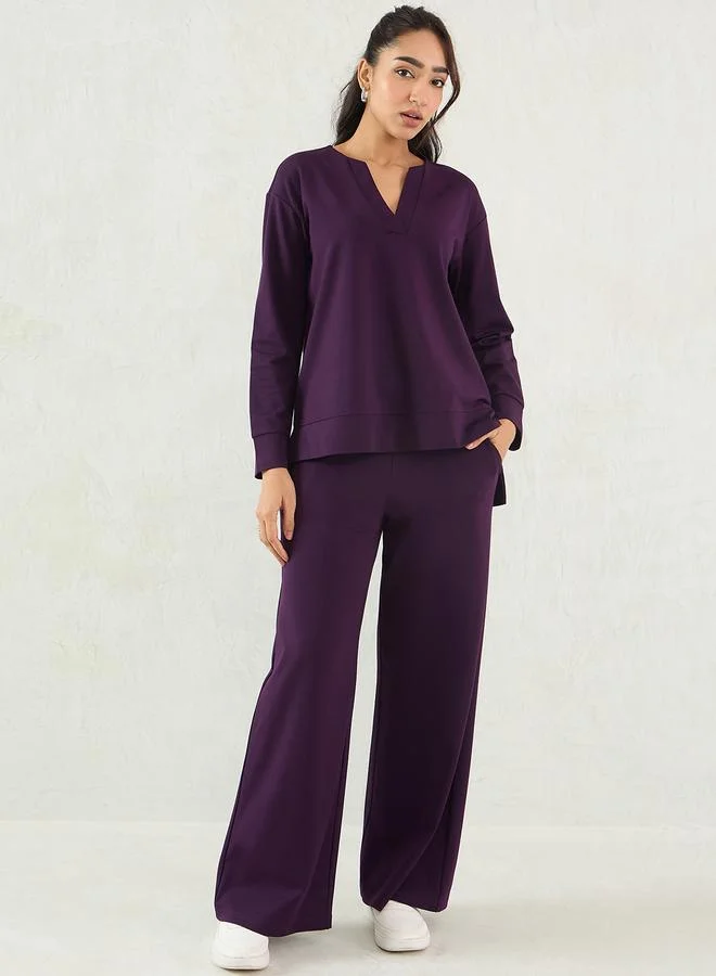 فيميلا Femmella V Neck Regular Fit Top and Pants Co-Ords
