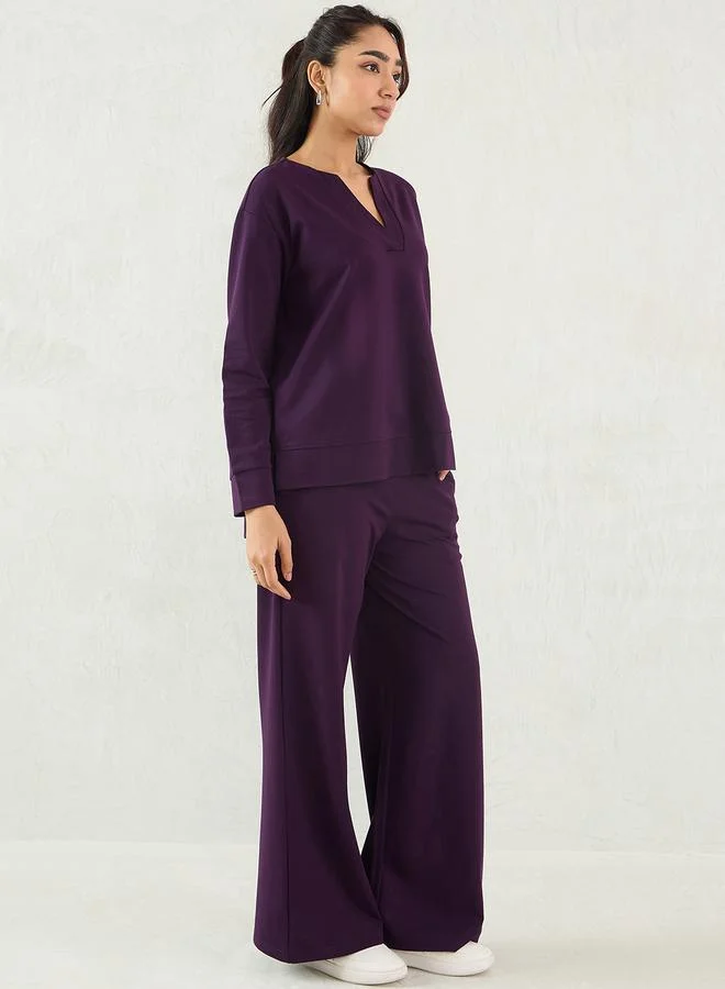 Femmella Femmella V Neck Regular Fit Top and Pants Co-Ords