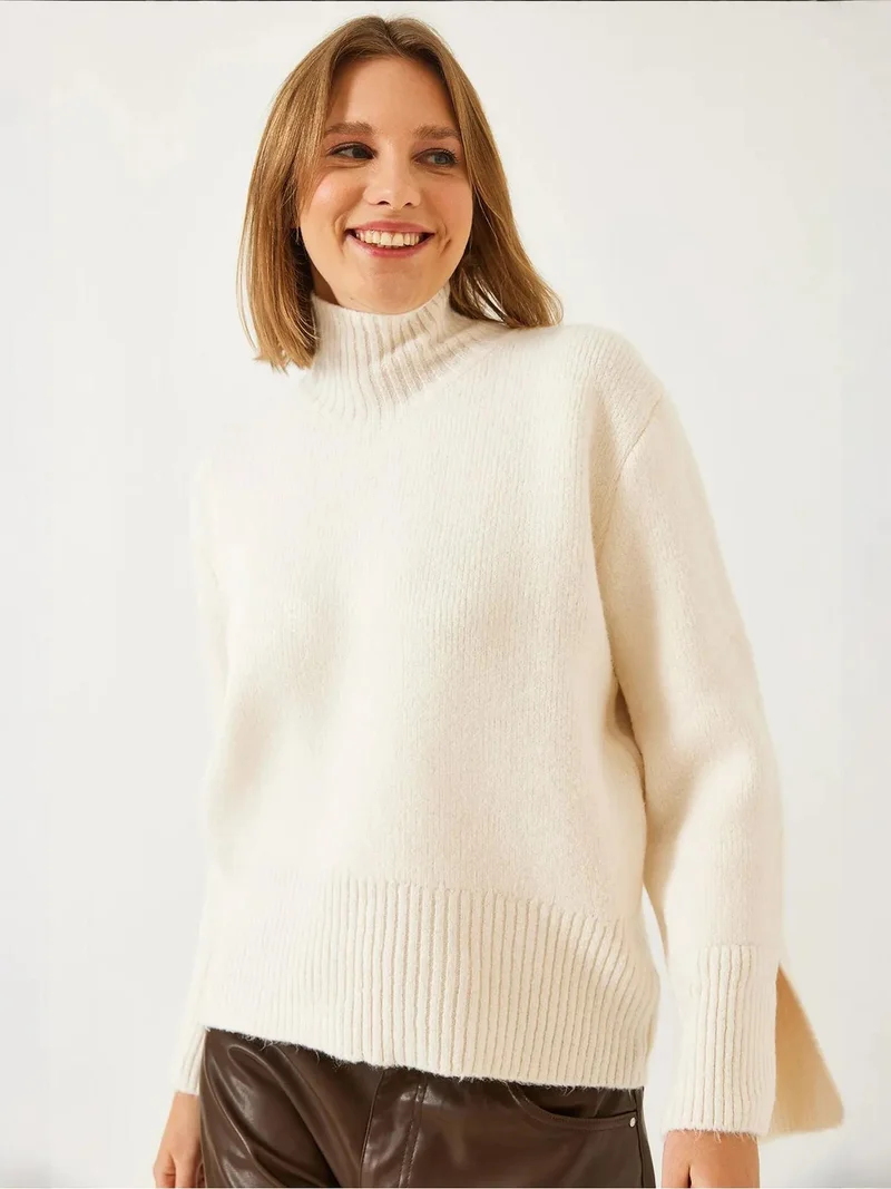 Bianco Lucci Dusty White LUCCI Turtleneck Relaxed Fit Sweater with Slit Detail for Women | Best Price UAE