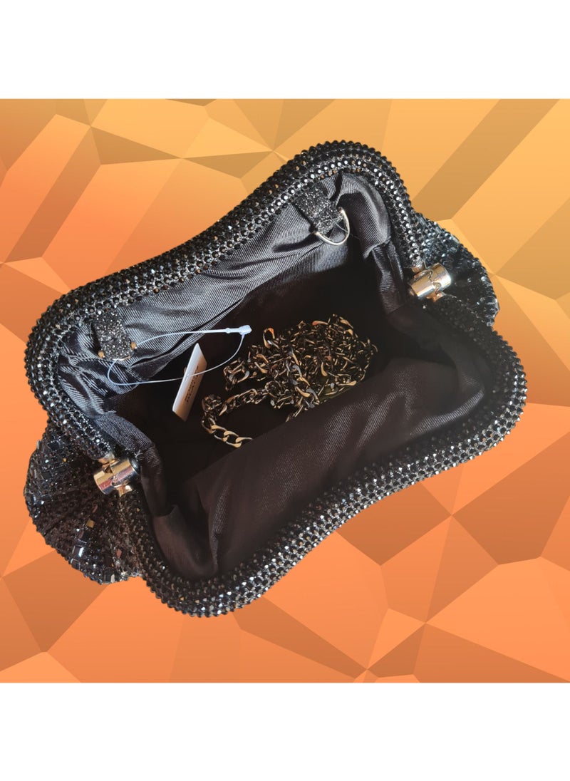 Generic Women's black Evening Bag – Elegant Clutch for Parties & Special Occasions – Spacious Crossbody Purse with Long Chain – Stylish Handbag for Women  - Image 3
