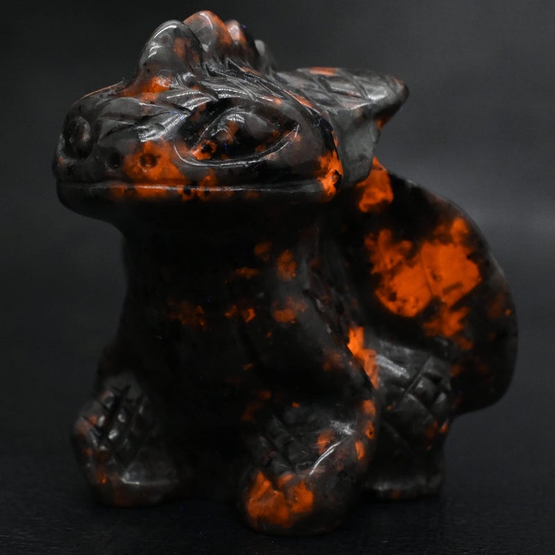Anlingem 2 Healing Crystals and Stones Reiki Skull Toothless Figurine Statue Animal Sculptures Hand Carved Fly Dragon Crystal for Birthday Festival Gifts Home Decor