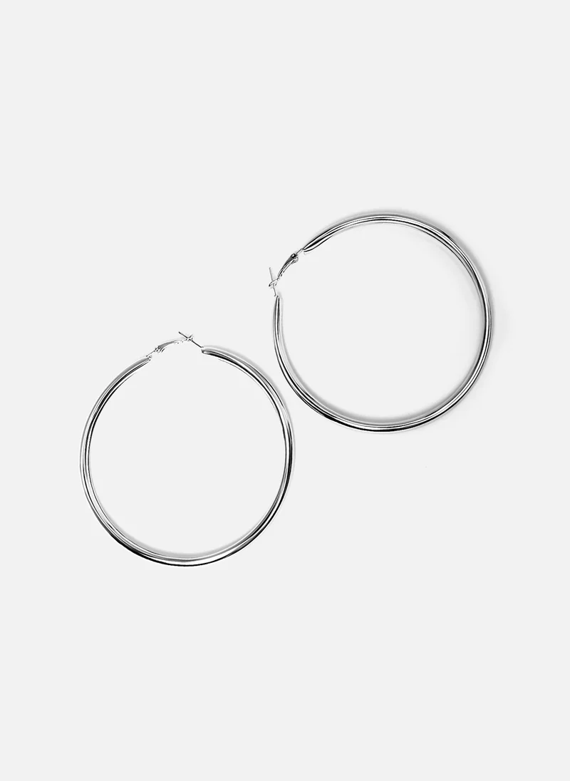 Lichi  Thin hoop earrings in smooth metal for Women | Best Price UAE