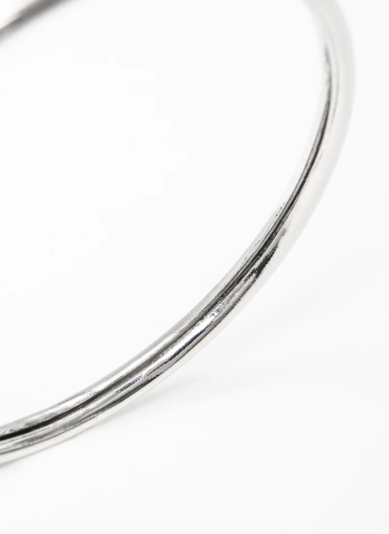 Lichi  Thin hoop earrings in smooth metal for Women | Best Price UAE