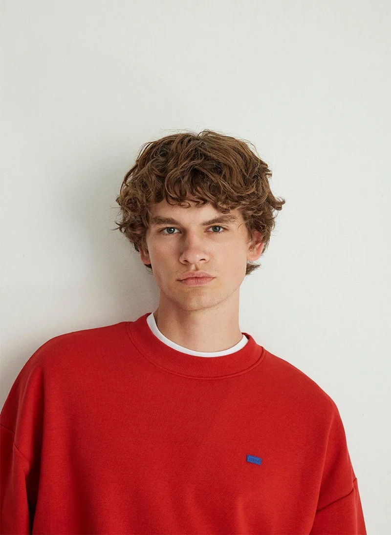 مافي بلوفر بياقة دائرية أحمر أساسي