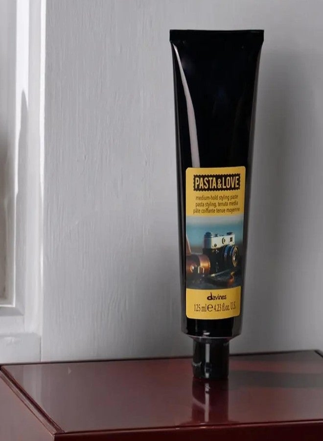 Davines Pasta & Love Men's Medium Hold Styling Paste, For Workable And Texturized Hairstyles, 4.23 fl. Oz - Image 4