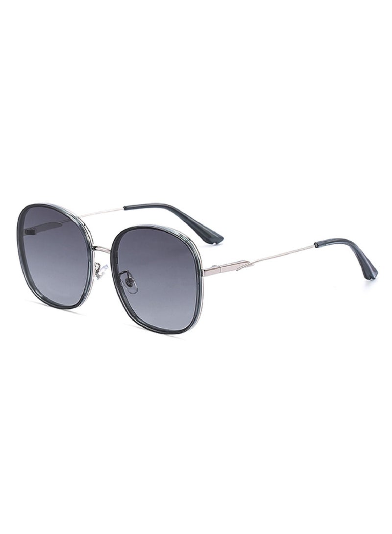 LAOONT Women's Sunglass Polarized Lens Oval Frame-Stylish design