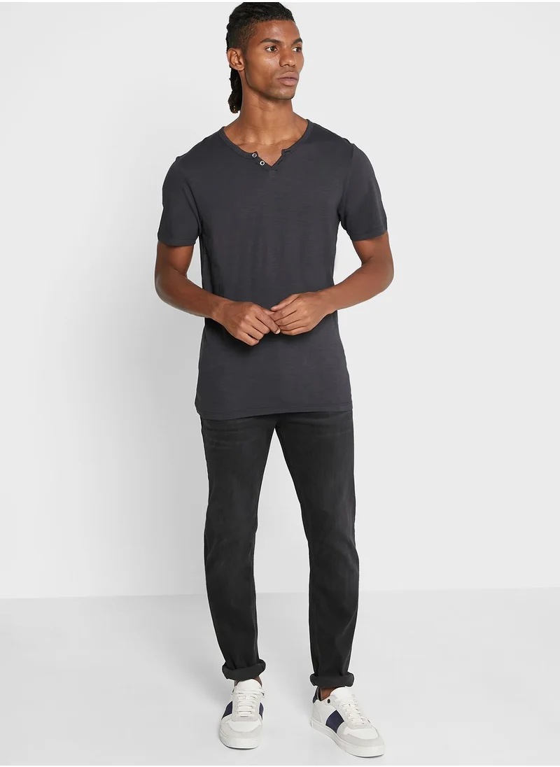 JACK & JONES Essential Split Neck T-Shirt