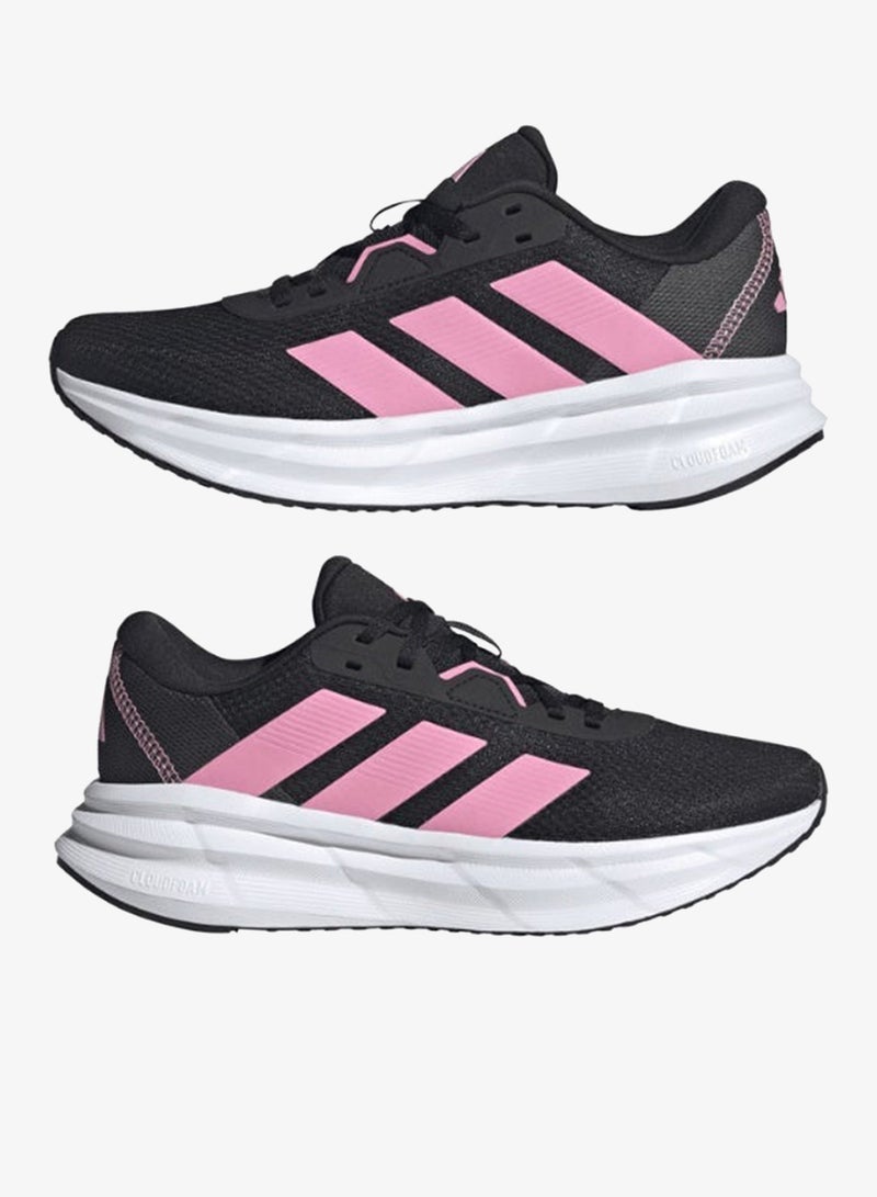 اديداس أديداس جالاكسي 7 دبليو دبليو حذاء جري أسود للنساء - Image 2