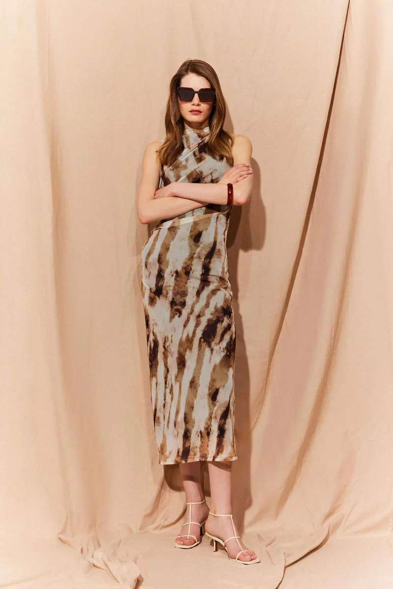 ديفاكتو Bodycon Tie-Dye Tulle Sleeveless Maxi Dress