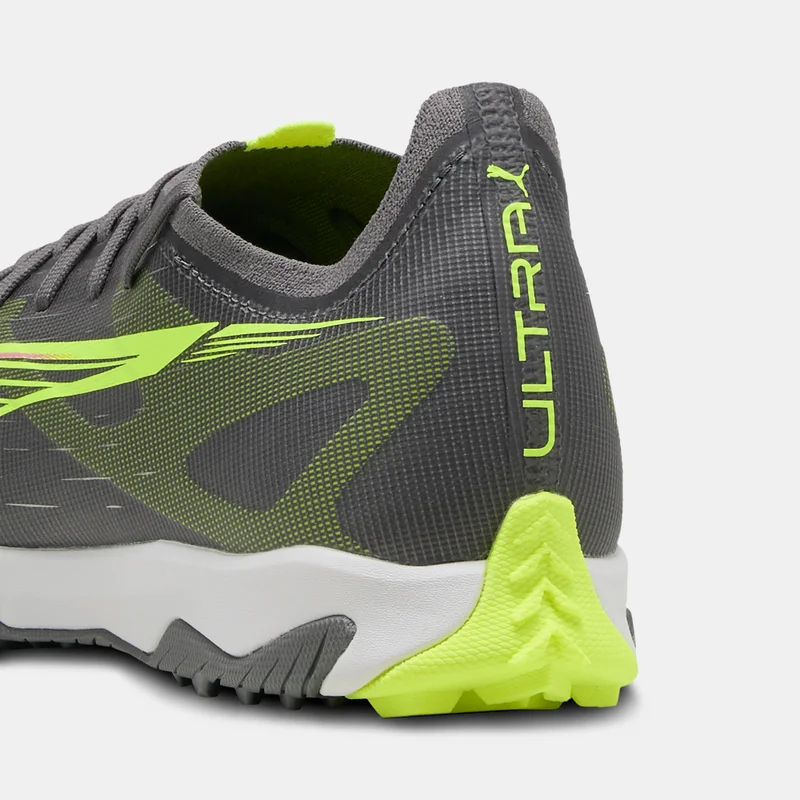 PUMA Men's ULTRA 5 MATCH Turf Ground Football Shoes