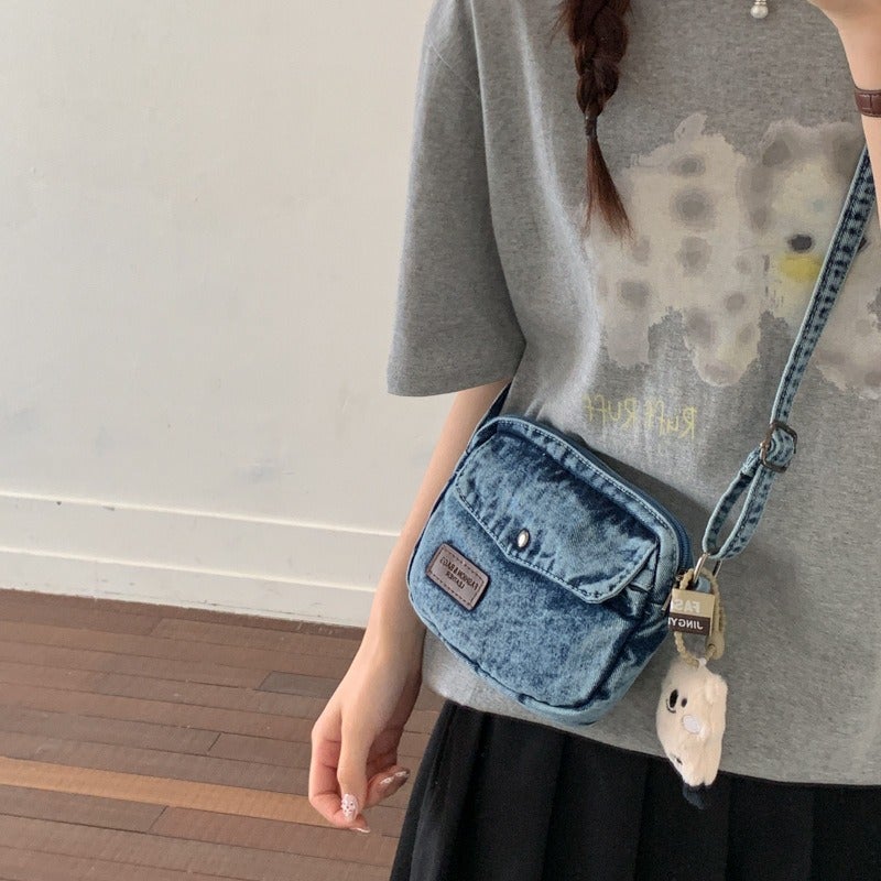Japanese-Style Ins Hong Kong Retro Washed Denim Canvas Bag - Street Trendy Shoulder Crossbody for Girls and Students - Image 3