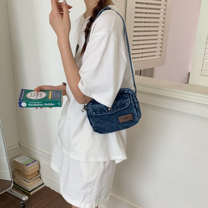 Japanese-Style Ins Hong Kong Retro Washed Denim Canvas Bag - Street Trendy Shoulder Crossbody for Girls and Students - Image 4