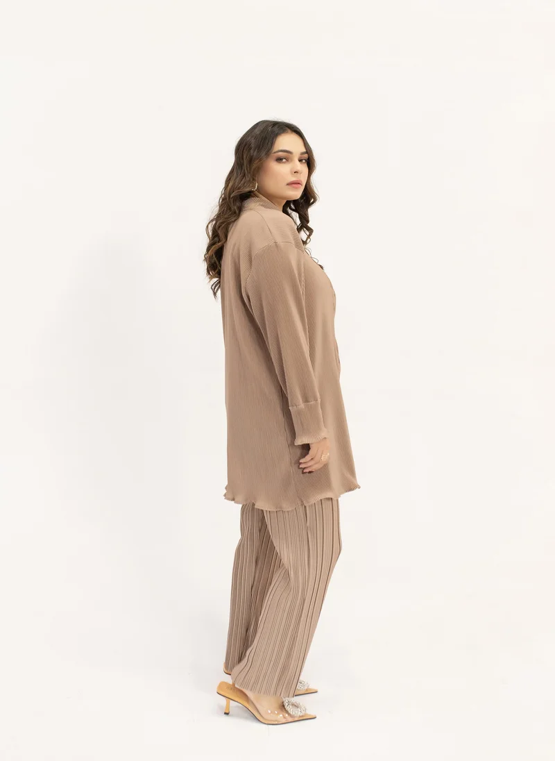Hassal Contrast Pleated Blush Beige Suit