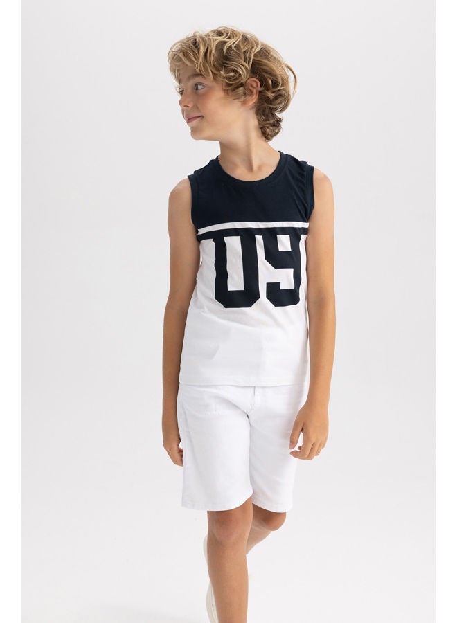 Boy Regular Fit Crew Neck Sleeveless Knitted Top