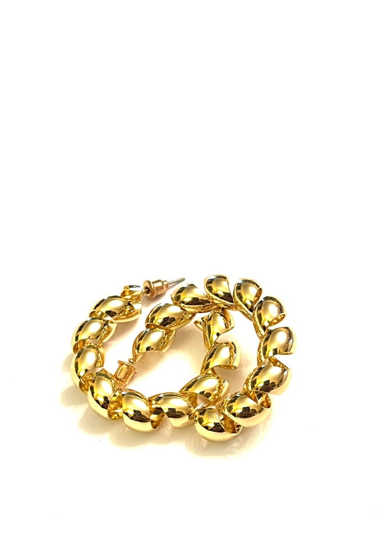 تريو ايرينجز أقراط ذهبية مضفرة - Image 2