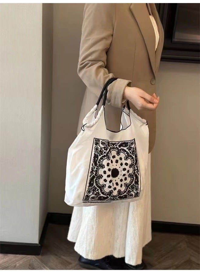Fashionable Summer Japanese Style Ball Chain Embroidery Large Capacity Women's Shoulder Bag Trendy Crossbody Bag For Motorcycle-Color:White Cashew Flower-Size:Large - Image 1