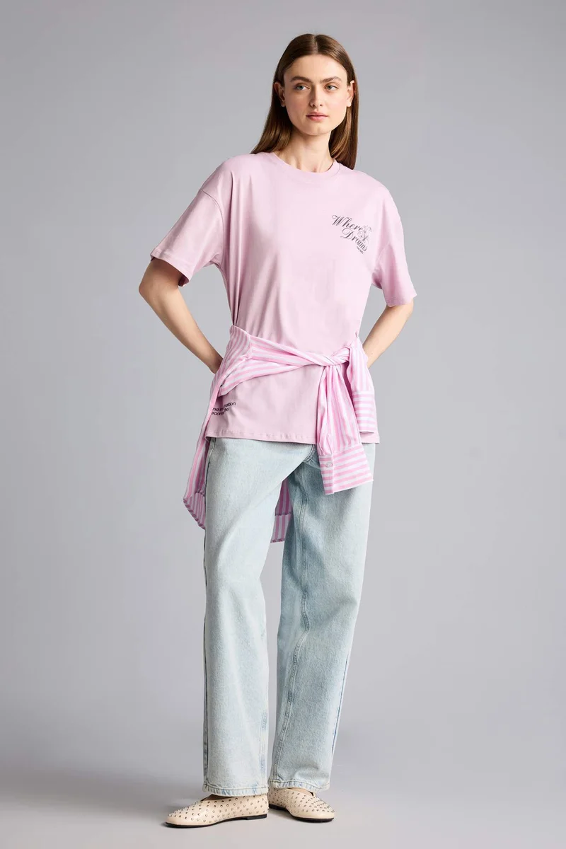 ديفاكتو Oversize Fit Crew Neck Slogan Short Sleeve T-Shirt