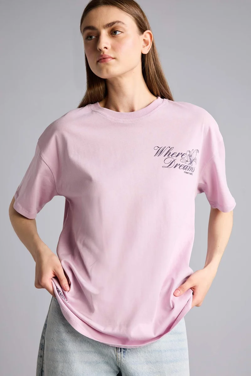 ديفاكتو Oversize Fit Crew Neck Slogan Short Sleeve T-Shirt