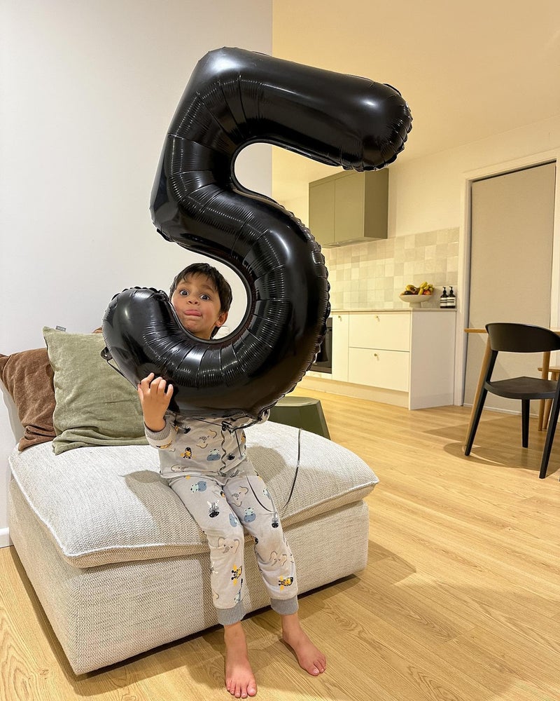 IWERP Black Number 0 Balloon 40 Inch, 0 Balloon Numberfor 10th 20th 30th 40th 50th 60th Birthday Decorations, Black Party Supplies for Men Women - Image 4