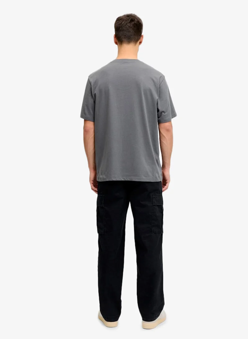 جاي جاي ريبل تيشيرت بياقة دائرية وطبعة جرافيك