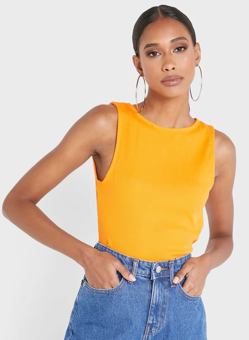 ONLY Round Neck Body