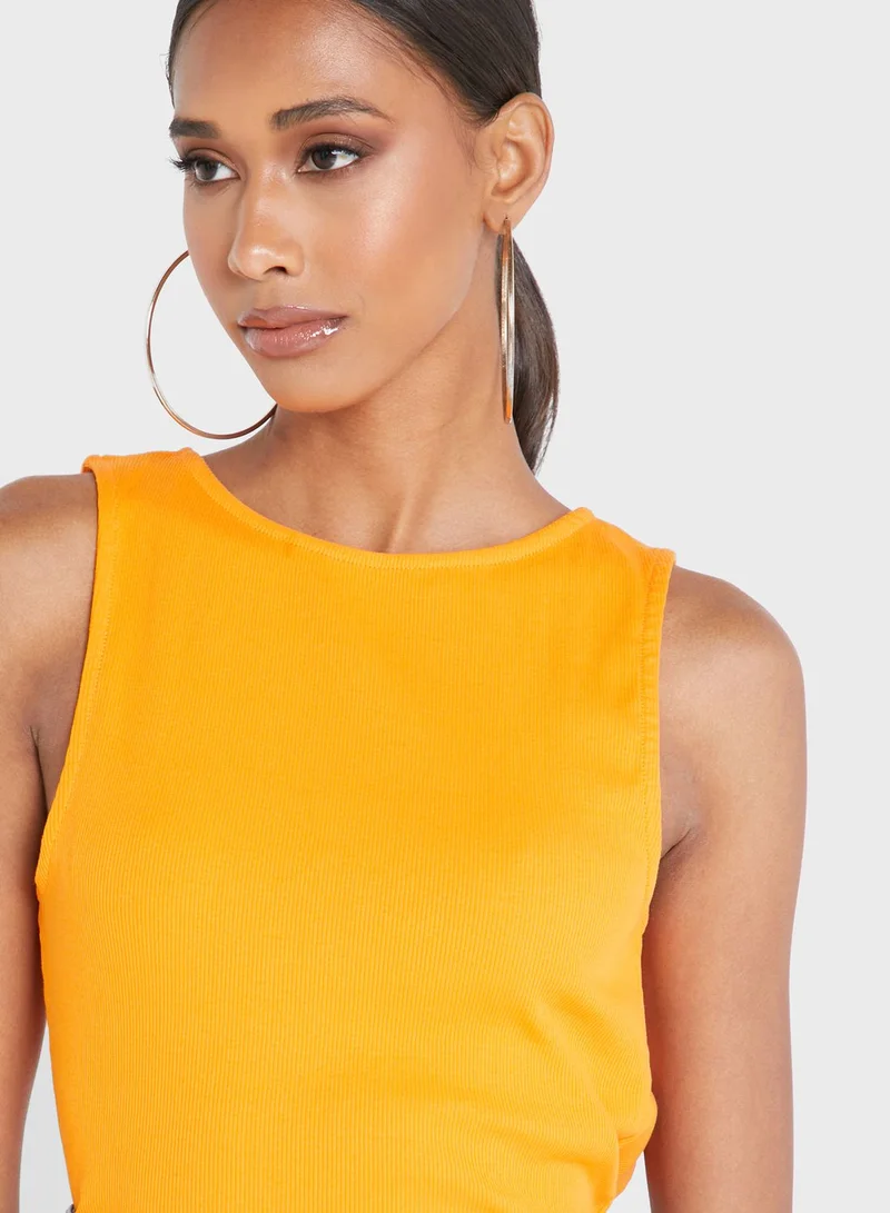 ONLY Round Neck Body