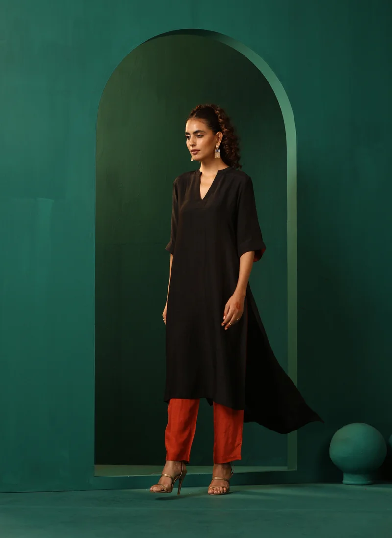 trueBrowns trueBrowns Black Silk High Low Kurta Pant Set