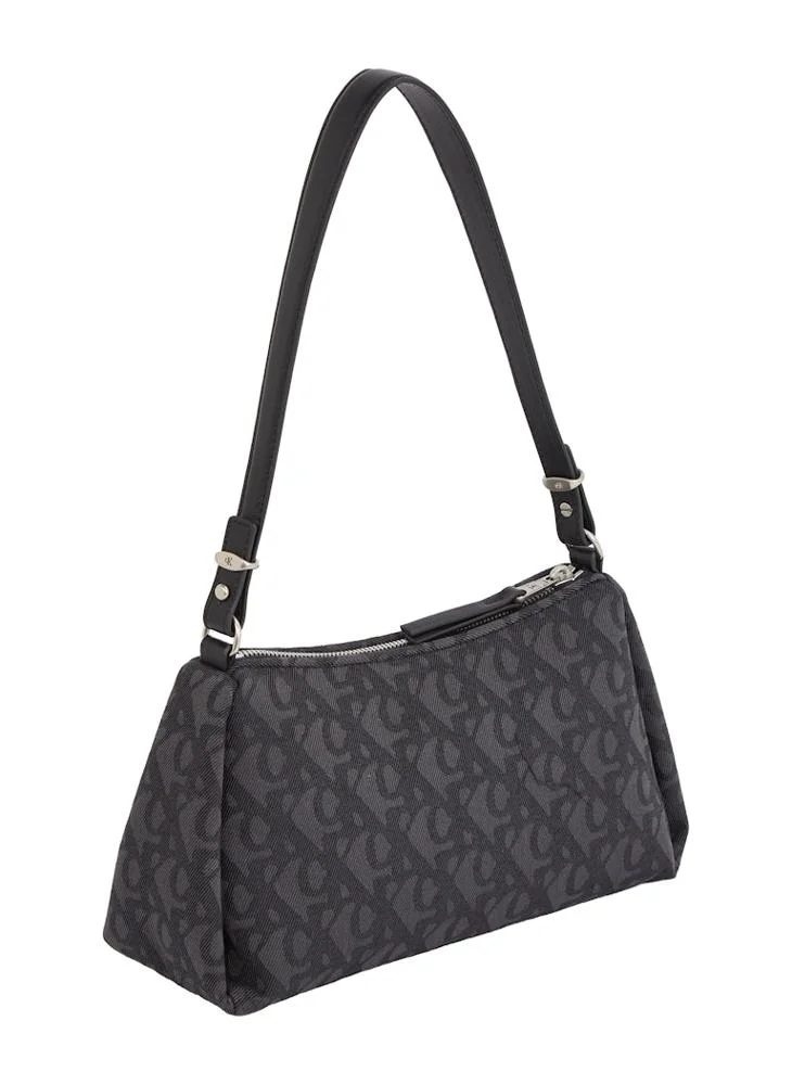 كالفن كلاين جينز Monogram Crossbody