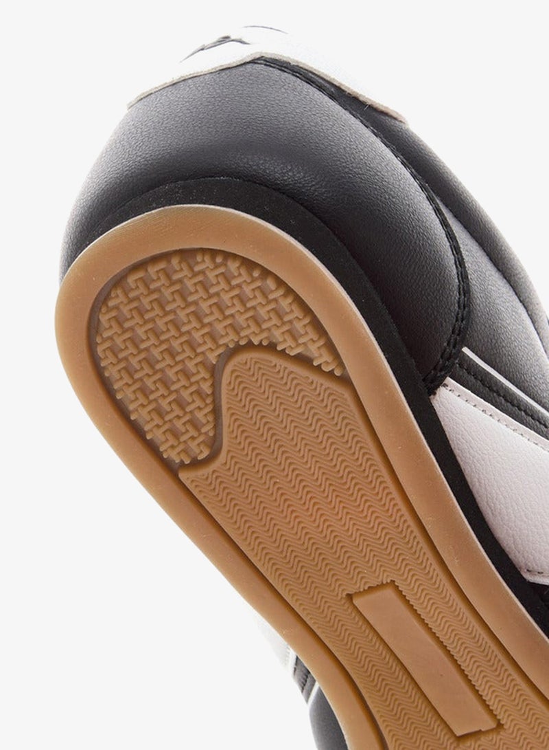 كابا سنيكرز رجالي برباط وتفاصيل متباينة - Image 5