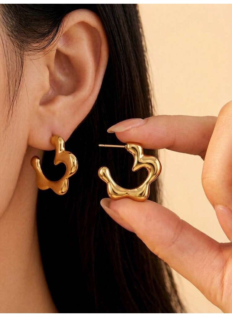 Luxuria These gold women's earrings feature a unique, wavy design resembling a melting flower, adding a touch of modern elegance. - Image 2