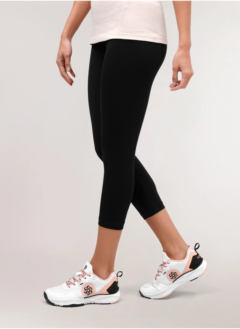 Kayanee Sculpting Compression Crop Legging - Image 2