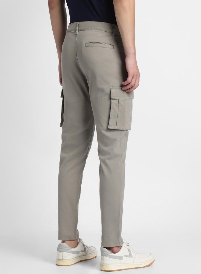 Dennis Lingo بنطال كارجو رجالي بقصّة Slim Fit باللون الرمادي من Mouse  - Image 3