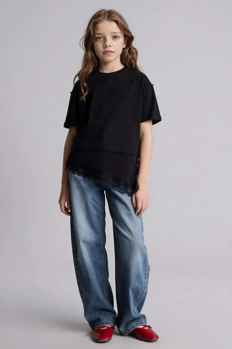 ديفاكتو Regular Fit Short Sleeve T-Shirt
