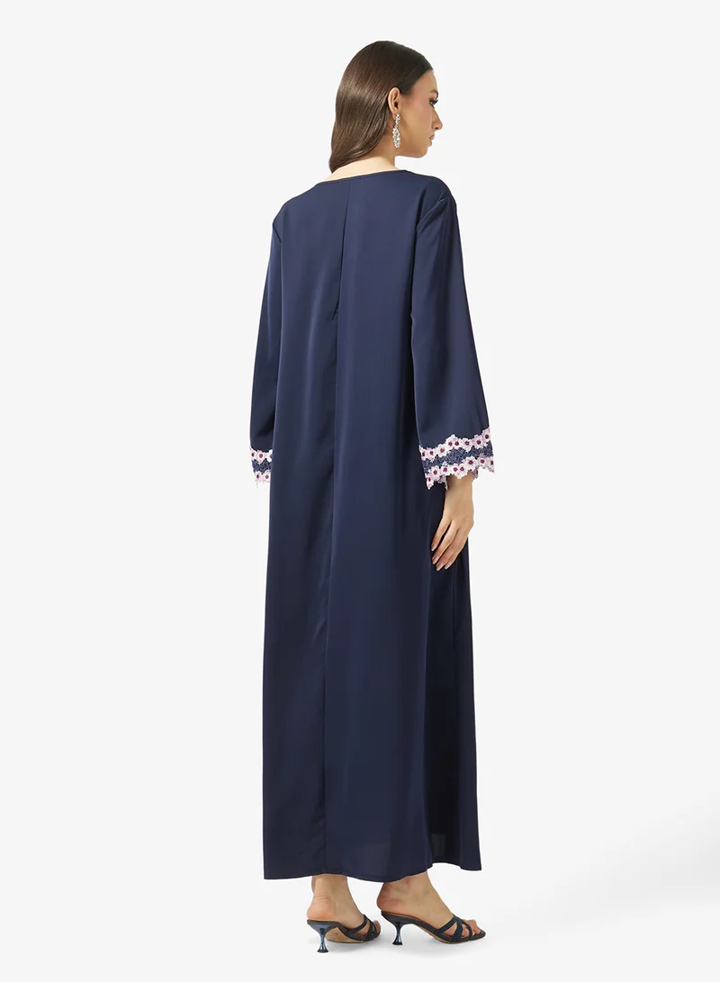 خزانة Embroidered Jalabiya