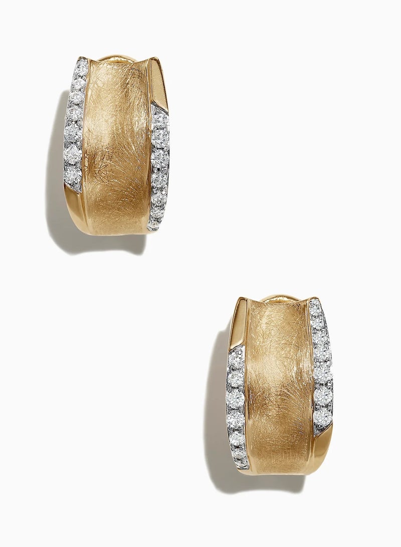 غَيْرُ مَألُوف أقراط ذهبية بتقنية السحب المعدني ومزينة بالألماس - Image 1