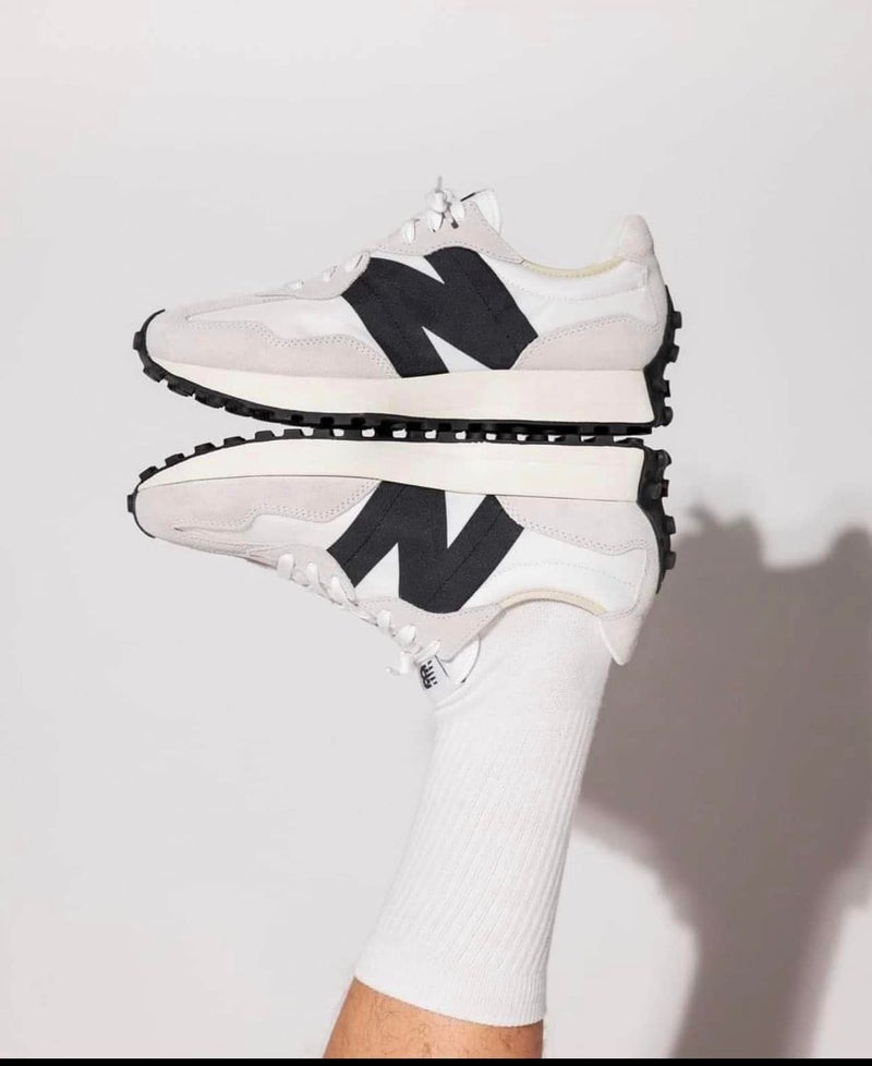 NEW NB NB 327 Casual Sport Unisex Shoes Black White - Image 4