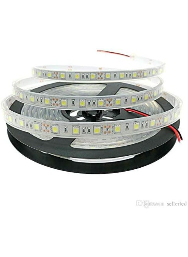 شريط إضاءة LED خارجي مقاوم للماء، شريط إضاءة LED RGB بمعيار IP68 مع جهاز تحكم عن بعد، لفة بطول 5 أمتار، 300 مصباح LED، مناسب لحمامات السباحة، القوارب، أحواض الأسماك، النوافير/الحدائق. - Image 1