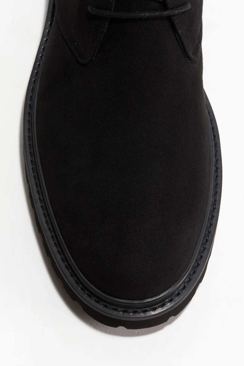 اتش اند ام بووت شوكا