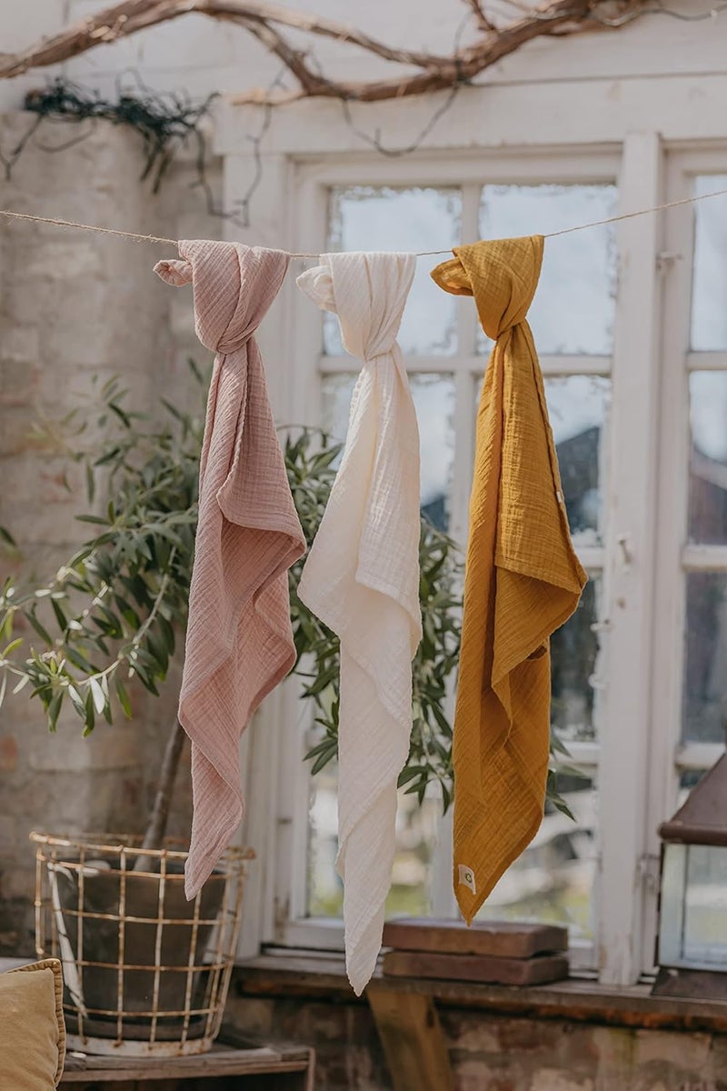 BIBS Cuddle Swaddle Muslin 120x120cm - Blush - Image 3