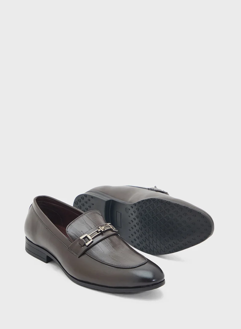 Robert Wood Textured Apron Trim Detail Formal Slip Ons