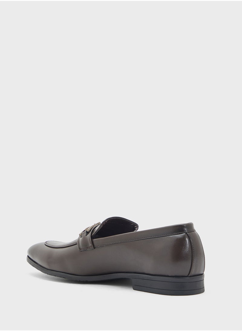 Robert Wood Textured Apron Trim Detail Formal Slip Ons  - Image 2