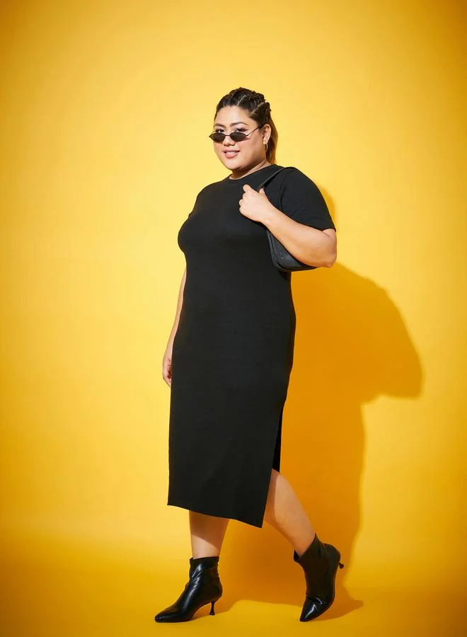 ساسافراس فستان ميدي بمقاس كبير وشق جانبي