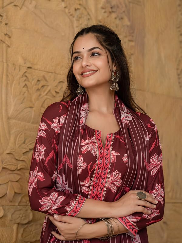 Vaamsi Women's Floral Straight Printed Kurta Pant With Dupatta Set (VKSKD2266_M_Maroon) - Image 2