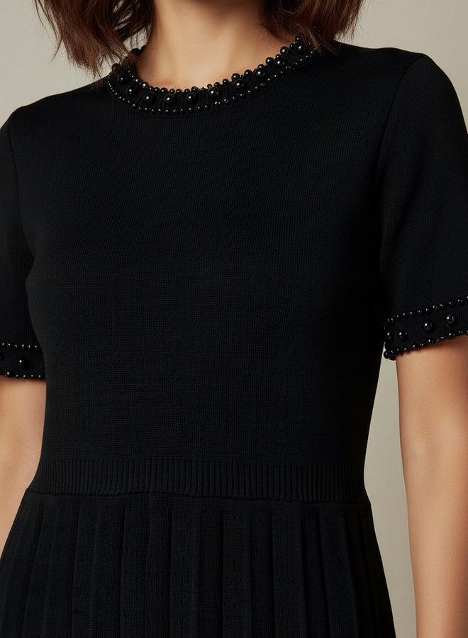 2Xtremz Pleated Midi Dress with Pearl Embellishment - Image 4