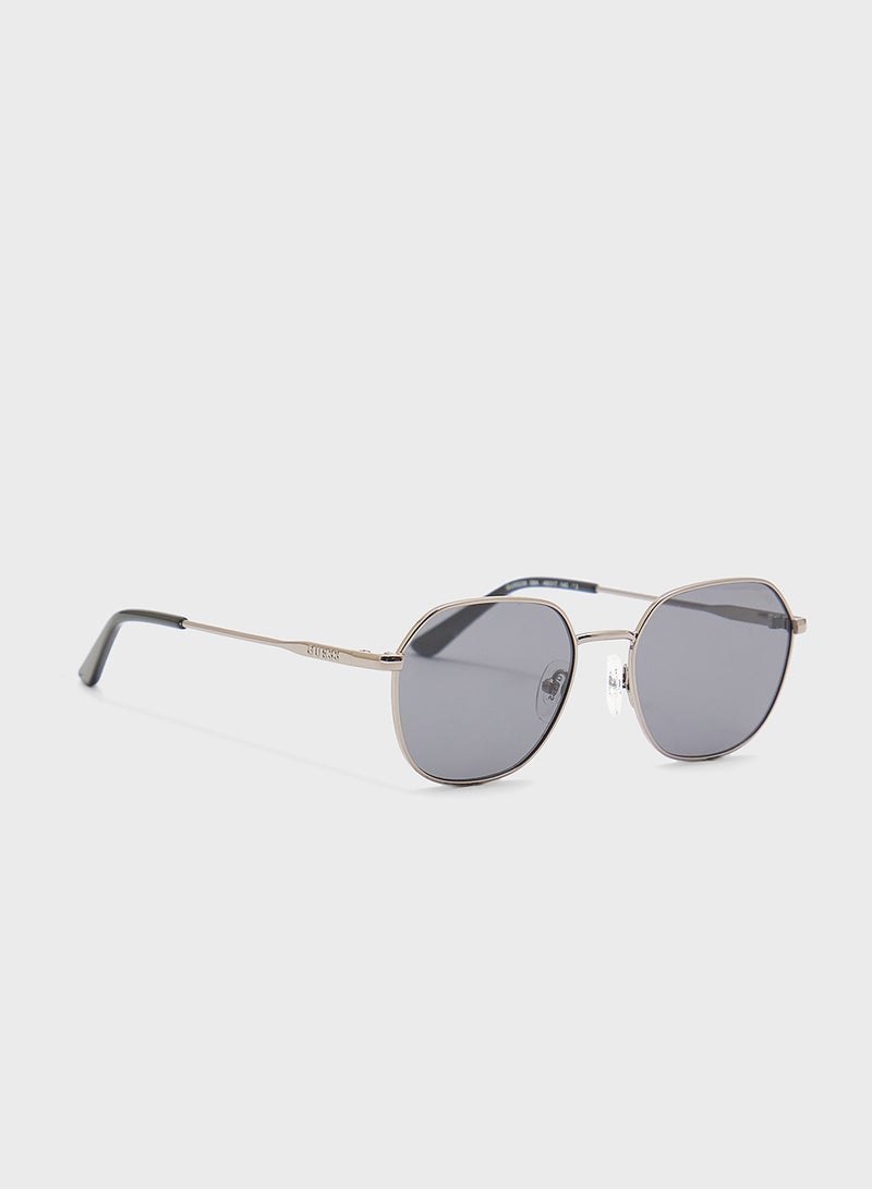 GUESS Gu0023808A49 Aviator Sunglasses  - Image 1
