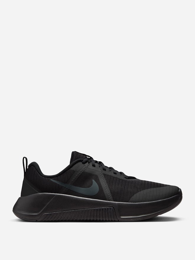 Nike MC Trainer 3 Shoes - Image 1